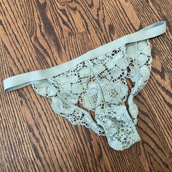 3 for $15 Floral Lace Cutout Cheekini! - Picture 2 of 5